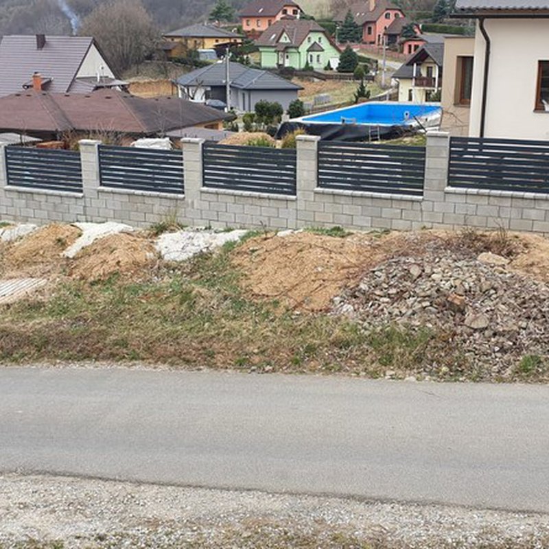 Plot - výplň z hliníkových lamel